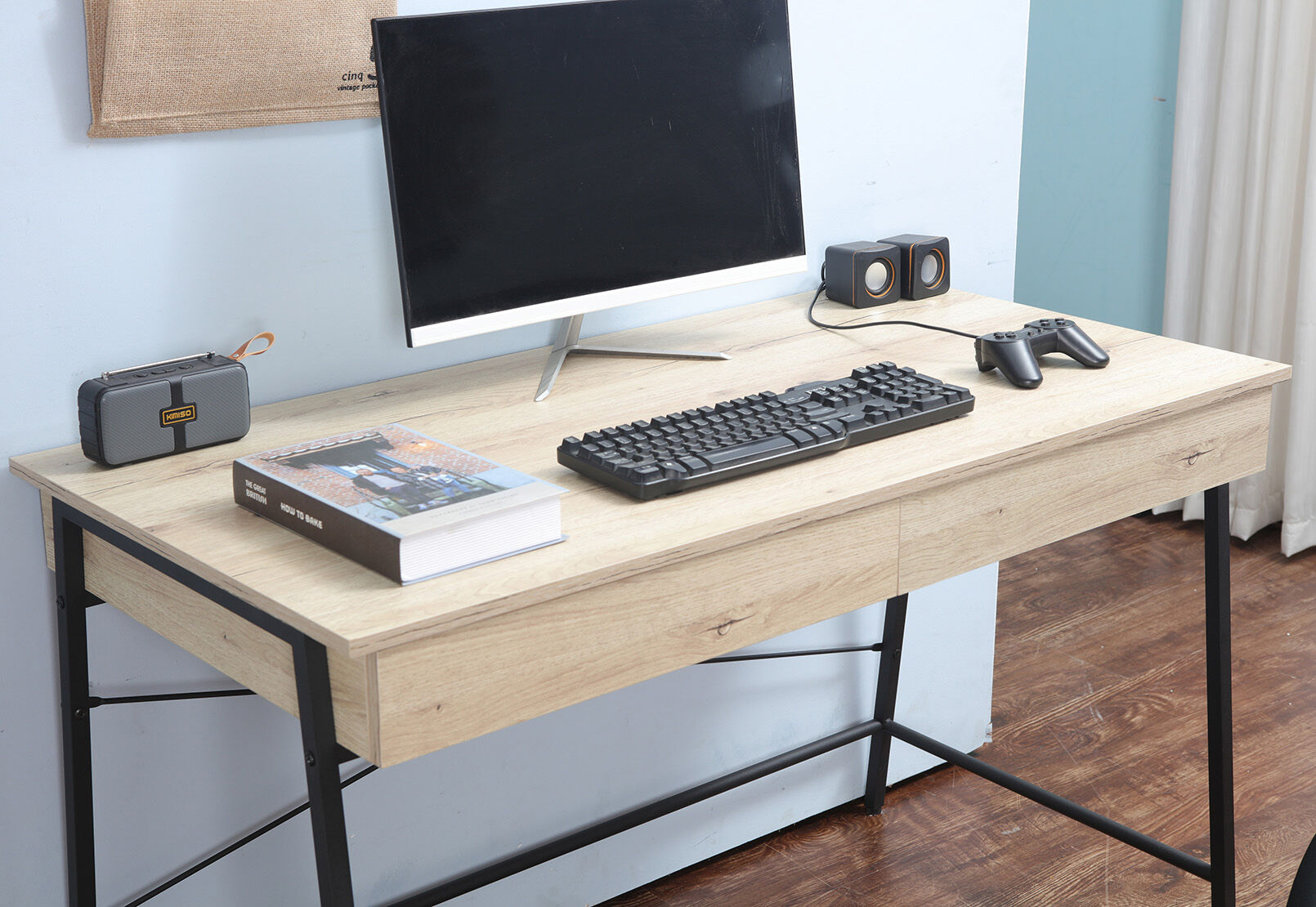 MYLA - Desk MYLA
